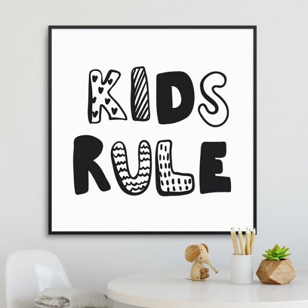 plakat dla dzieci z napisem "kids rule"